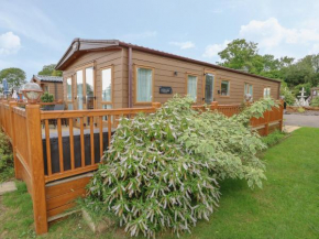 32 Lake View, Norwich
